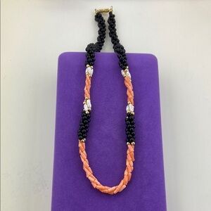 💛 Vintage Coral, Onyx and Rice Pearl Gold Beaded Necklace